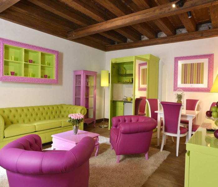 Arredamenti su misura Verona. Chiavegato Contract