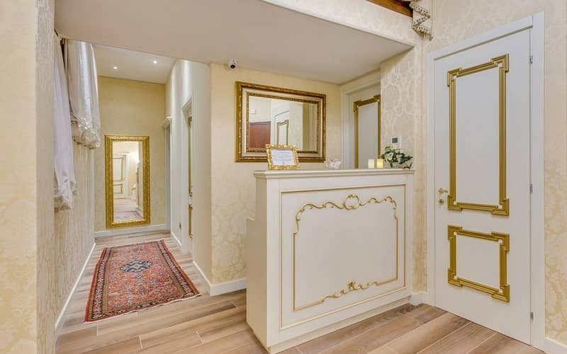 Arredamento contract per hotel a Varese