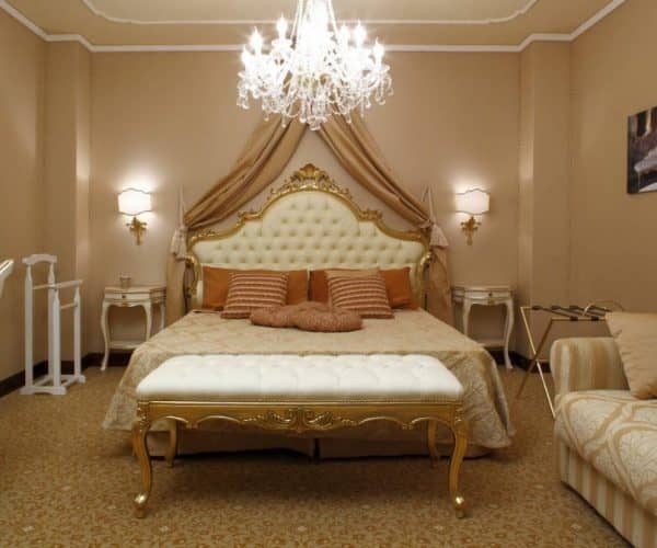 Arredamento hotel di lusso Varese Chiavegato ha la soluzione per te