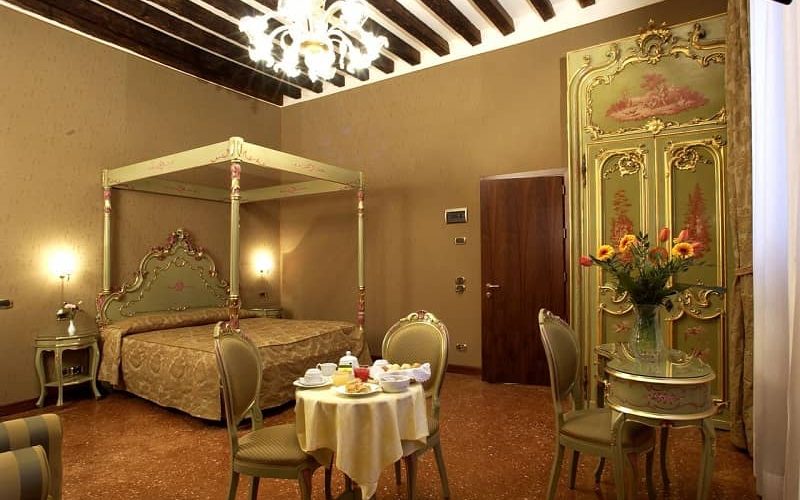 Arredamento hotel di lusso a Forlì qualità e stile al primo posto
