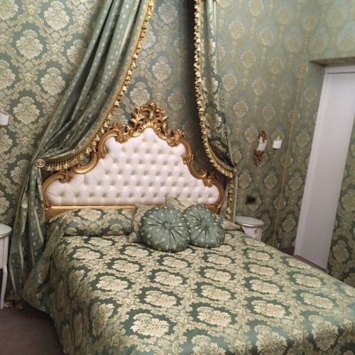 Contract Hotel. Realizzazione arredamenti su misura camere per hotel. Chiavegato Contract Verona